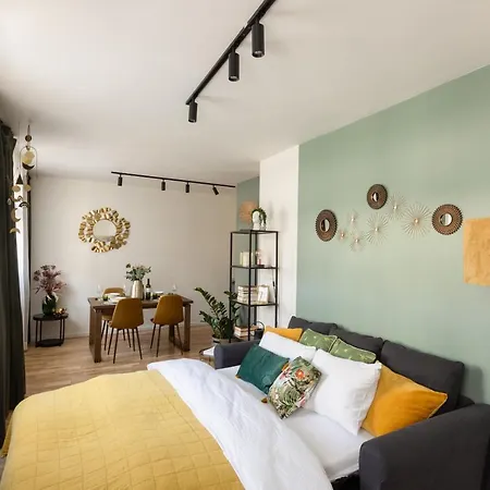Prague Bohemian Rhapsody Suites Exterior photo