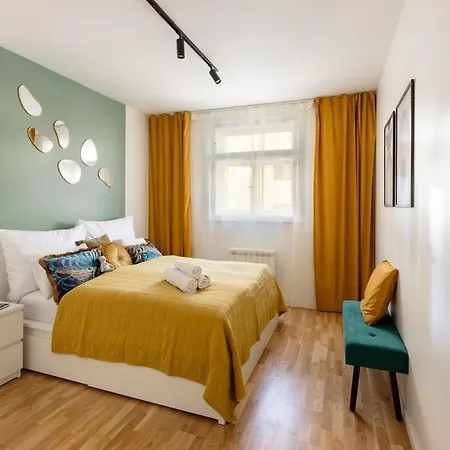 Prague Bohemian Rhapsody Suites Exterior photo