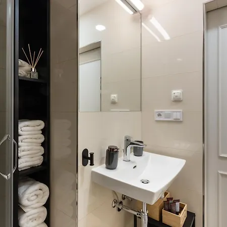 Prague Bohemian Rhapsody Suites Exterior photo